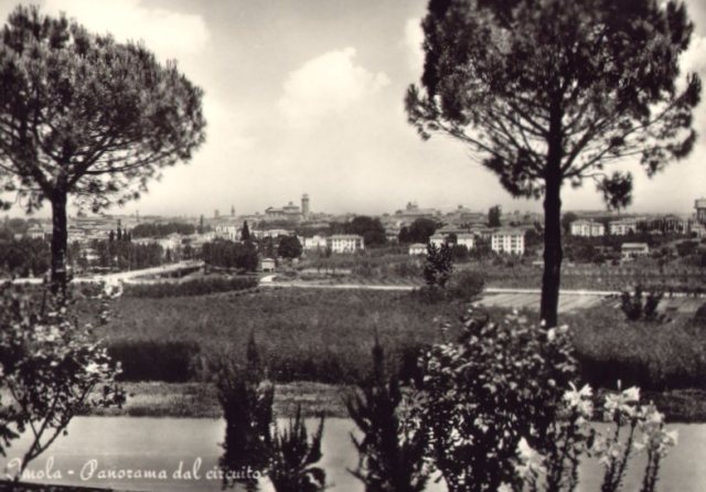 Panorama di Imola dal Circuito tardi anni 50